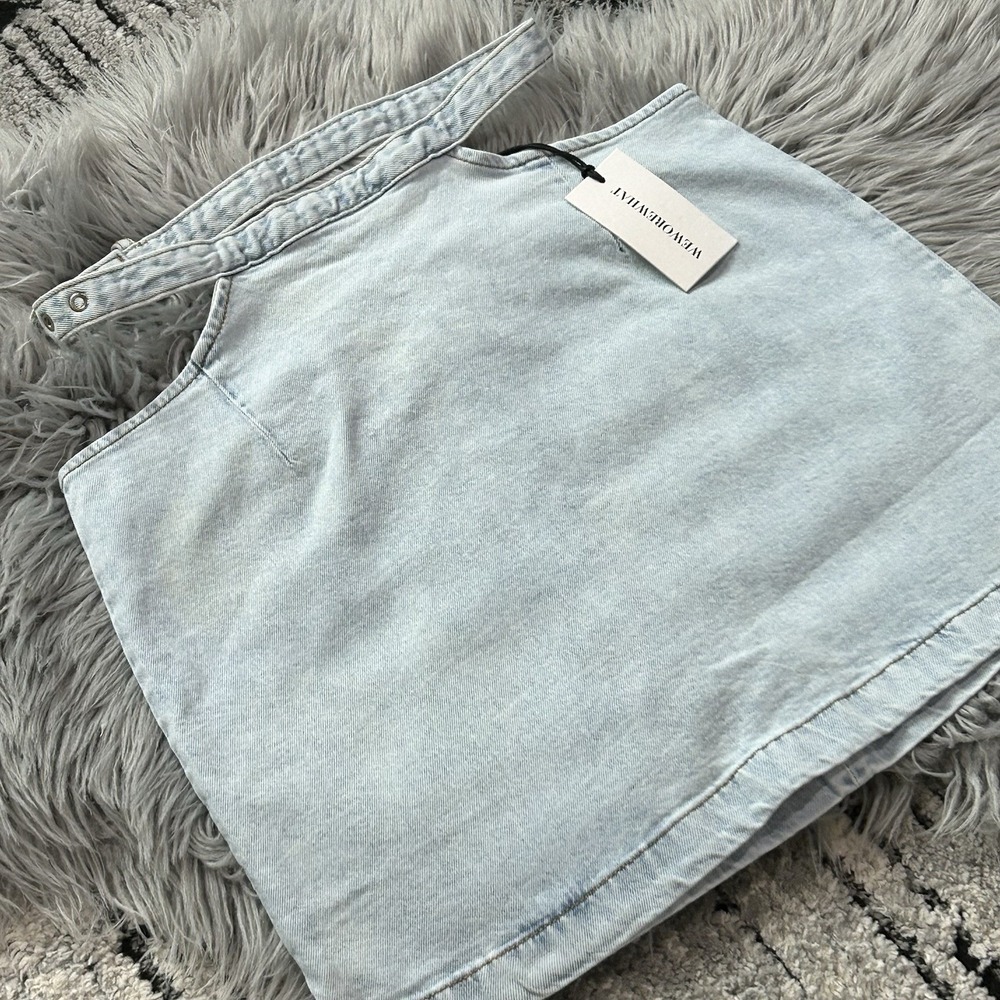 WeWoreWhat Denim Mini Skirt NWT Size Small Revolve Mini Jean Skirt w/Cut-Out $69 - Picture 3 of 5